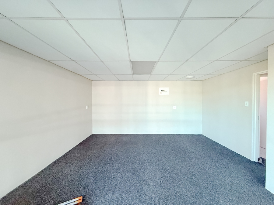 To Let commercial Property for Rent in Plettenberg Bay Central Western Cape